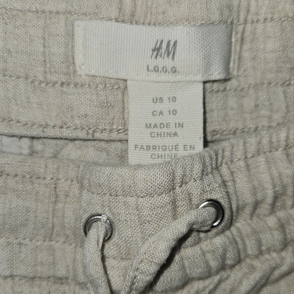 H&M Linen Shorts - Picture 3 of 3